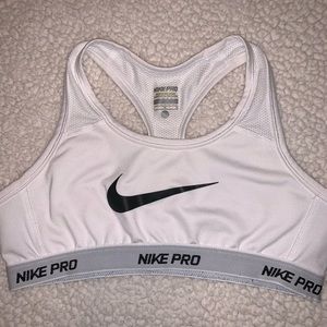 Nike Pro Kids Sports Bra